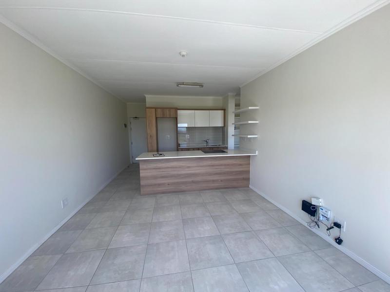 To Let 1 Bedroom Property for Rent in Richwood Western Cape